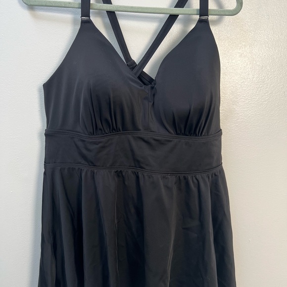 Torrid Wire-Free Racerback Tankini - Picture 4 of 6